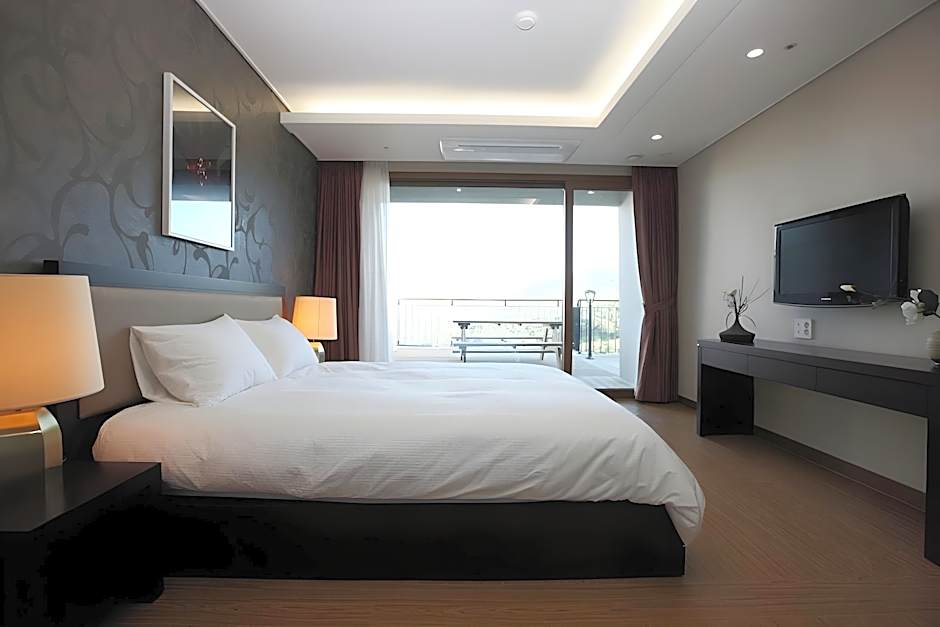 High1 Condominium