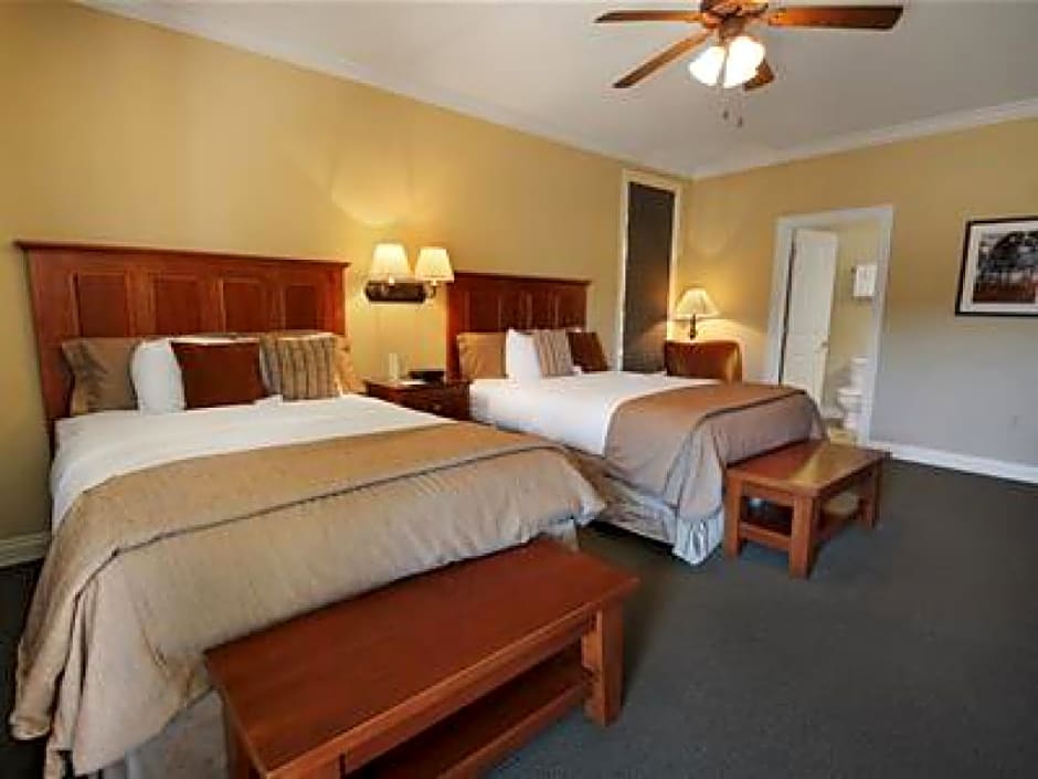The Villas at Carter Plantation
