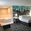 Clarion Pointe Indianapolis Airport
