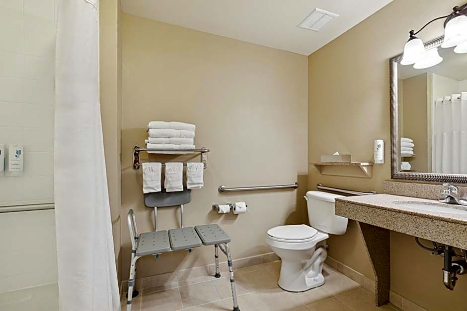 Country Inn & Suites by Radisson, Covington, LA