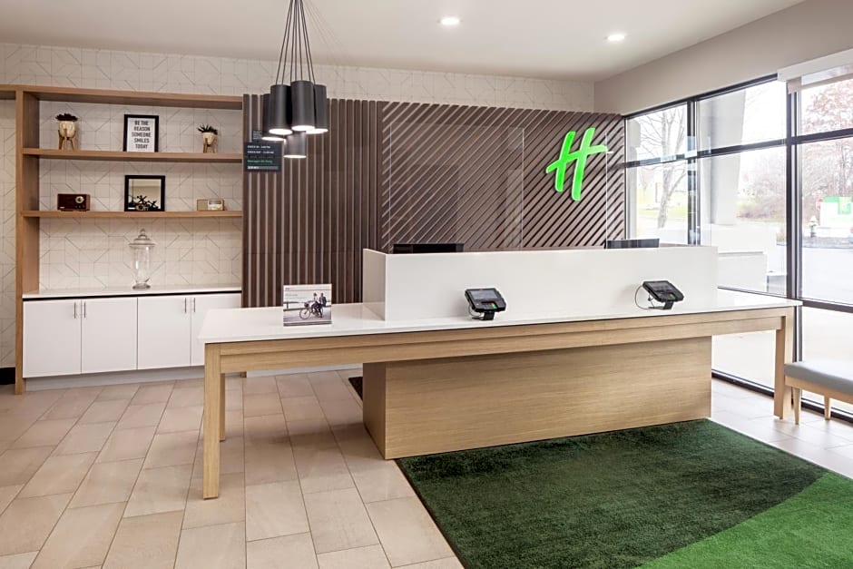 Holiday Inn Cheshire - Southington By IHG
