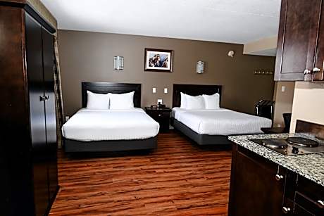 Room with full Kitchen