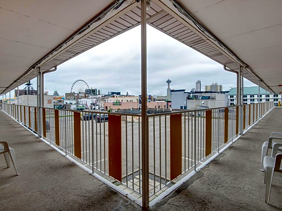 Falls Inn Near Casino Niagara By OYO