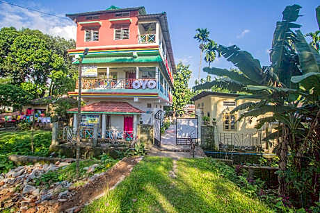 Hotel O Sandhana Homestay