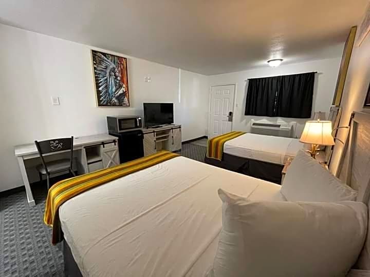 Photo 1 of 1 of Superior Queen Room