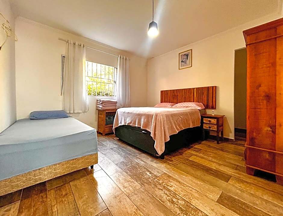 Casa de campo com Wi-Fi, piscina e churrasqueira