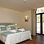 Hotel Casa Palmela  Small Luxury Hotels (Hotel & Villas)