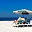Postcard Inn On The Beach