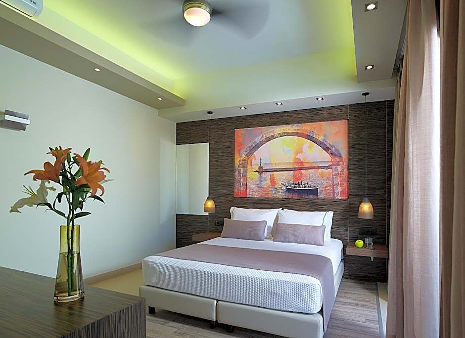 Elotis Suites