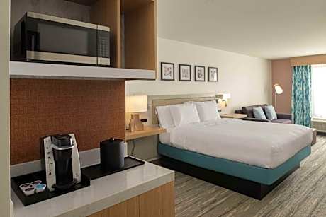 1 King Bed With Sofabed