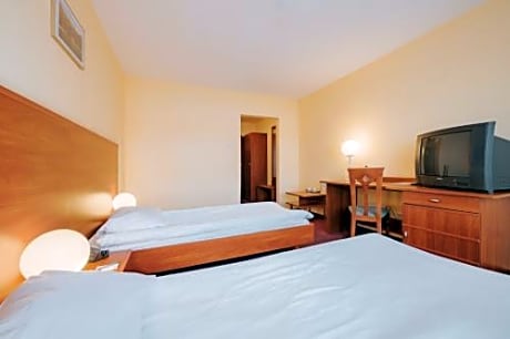 Business Single Room