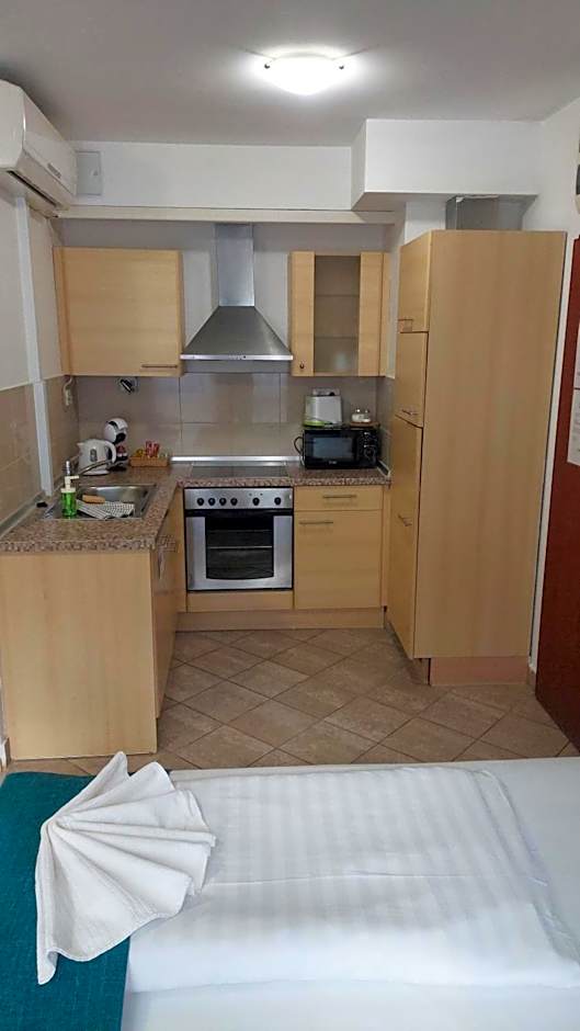 Mango Aparthotel