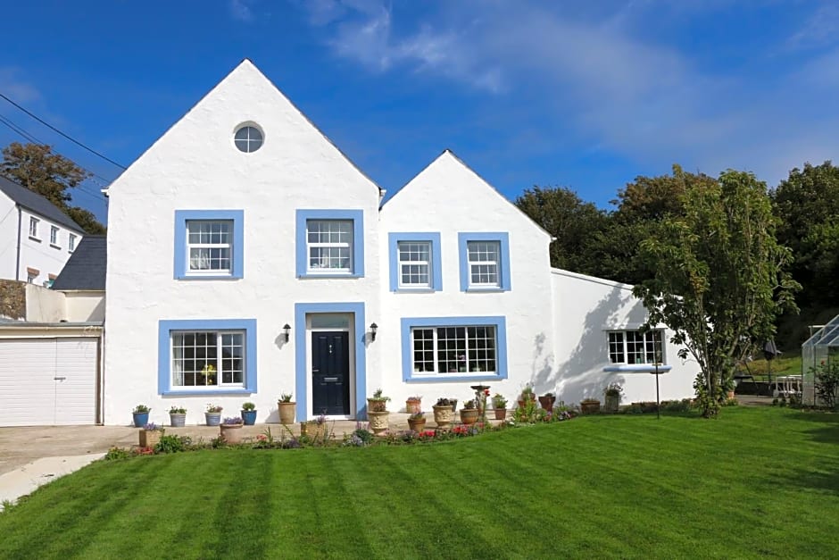 Ty Nant Little Haven