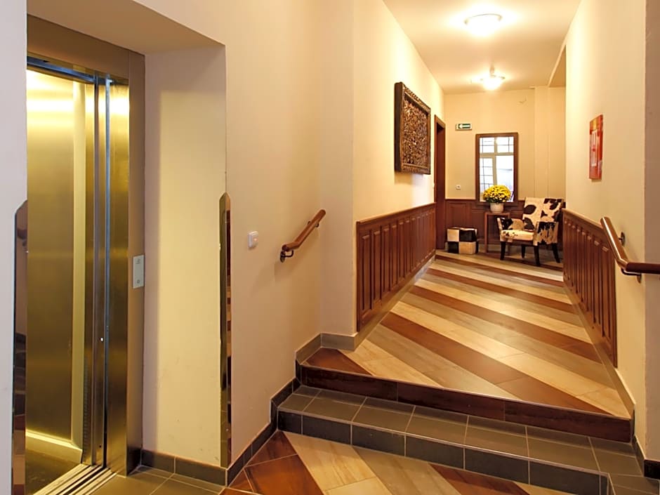 Anyday Apartments