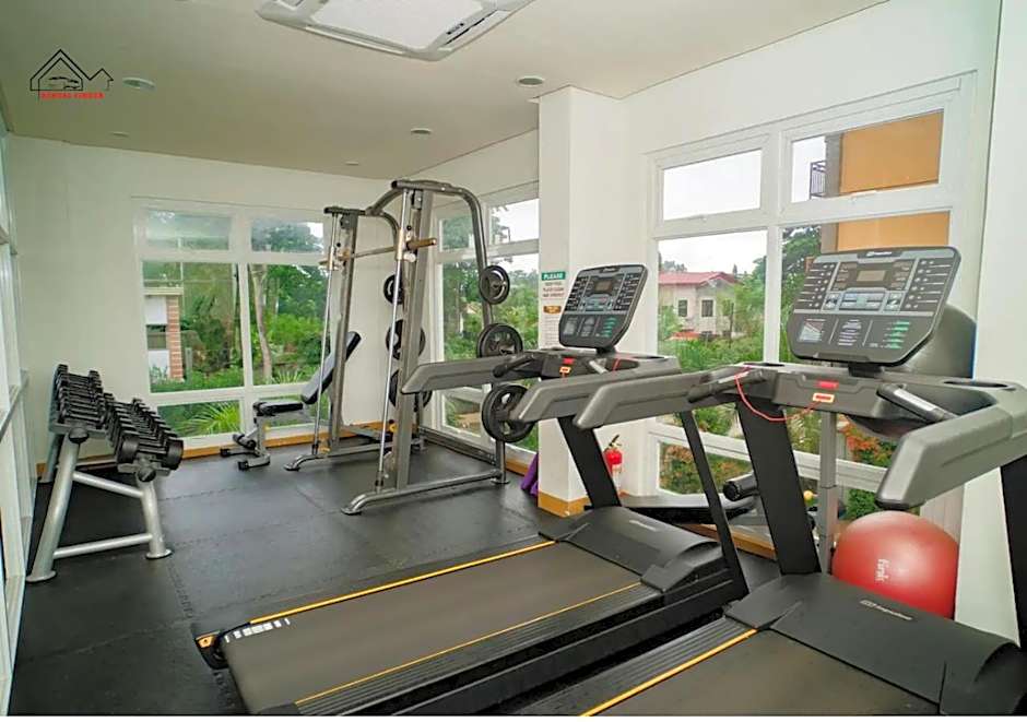 Best OneBR Condo with Balcony Near Puerto Princesa Airport - B2 6Diamond
