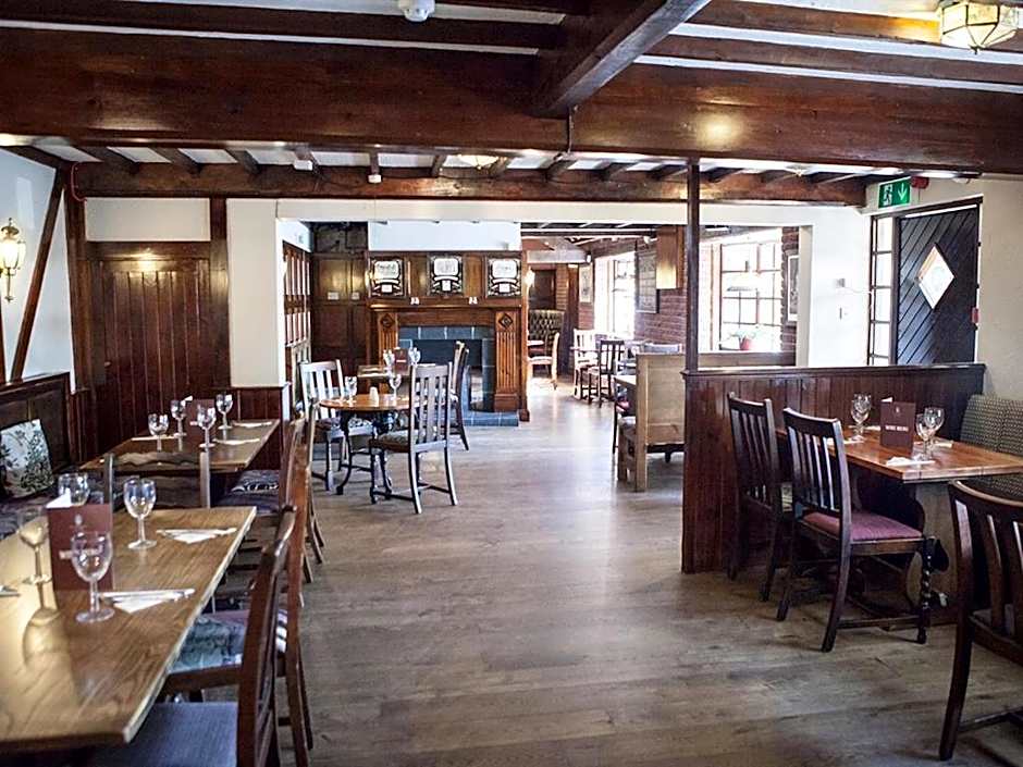 The Crewe Arms Hotel