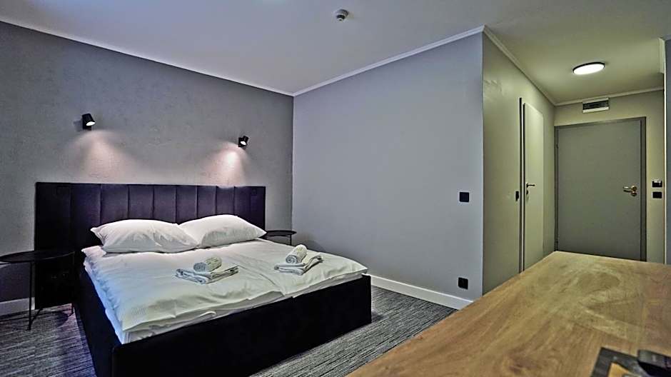 Hotel Made in Napoli by Siervo Międzybórz