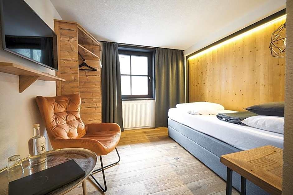 Berghotel Basur