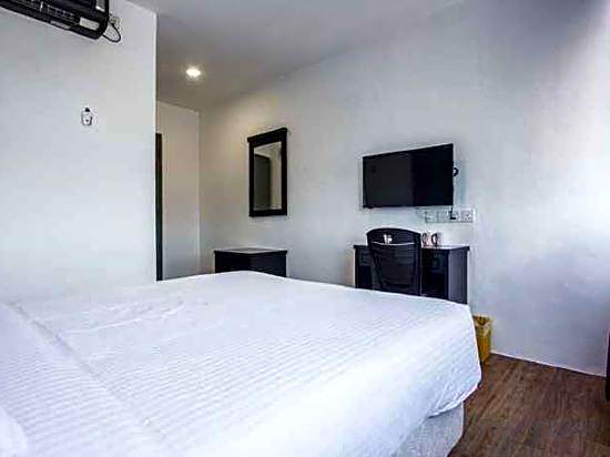 Big Orange Hotel Jitra