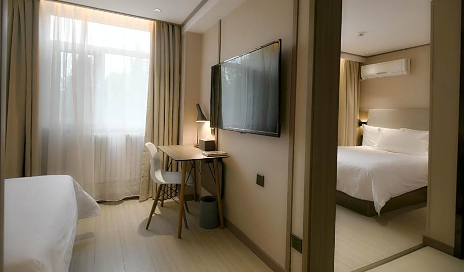 Hanting Hotel Shijiazhuang Zhonghua Street Bolin Zhuang Metro Station