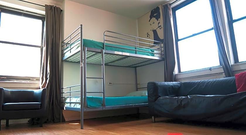 Jazz on The Park Hostel – New York, NY