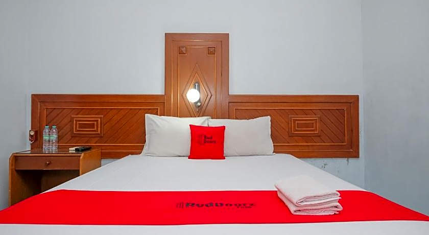 RedDoorz @ Hotel Raditia Graha Yogyakarta