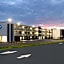 Day's Inn & Suites by Wyndham Indianapolis Airport East