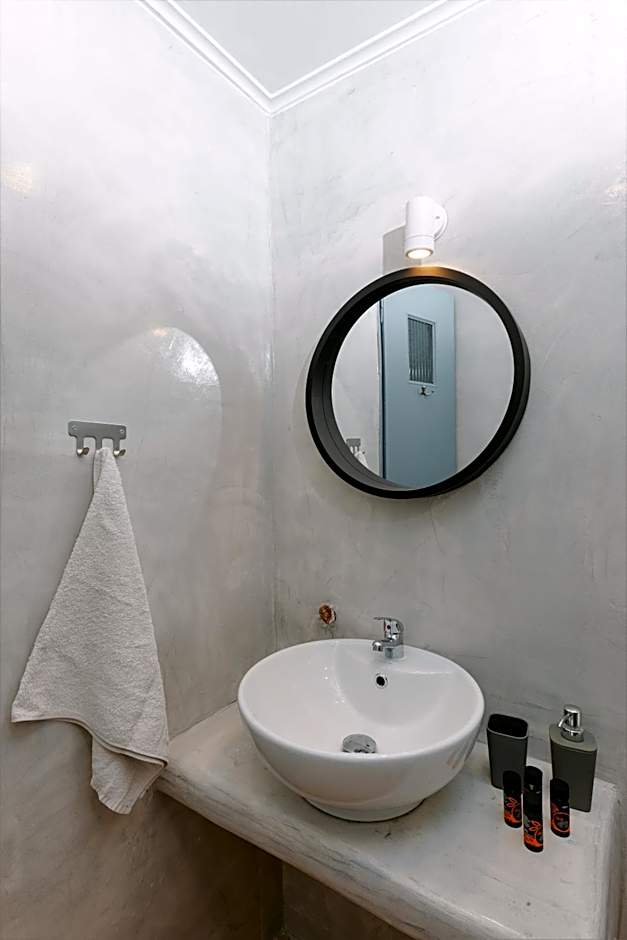 Seven Grapes - Karterados