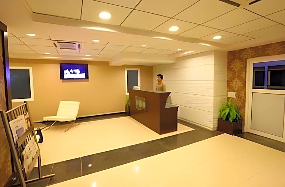 Crest Executive Suites