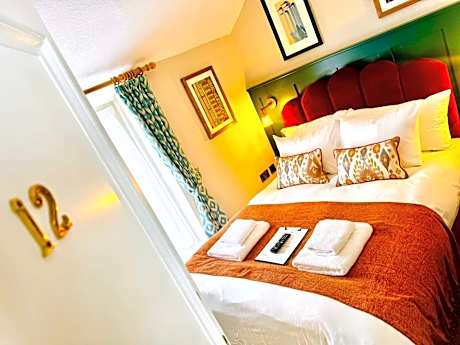George Hotel