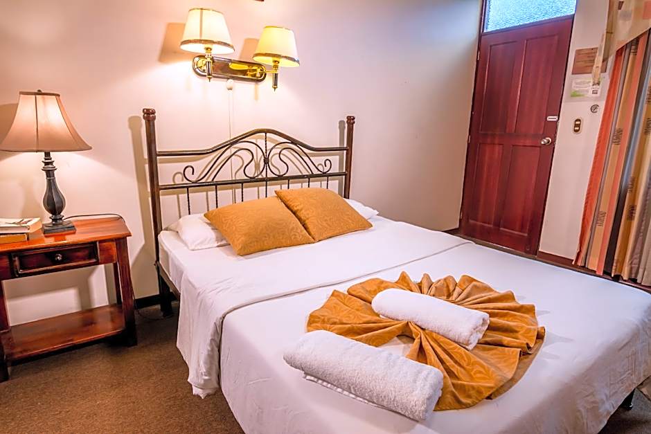Hotel Amón Real
