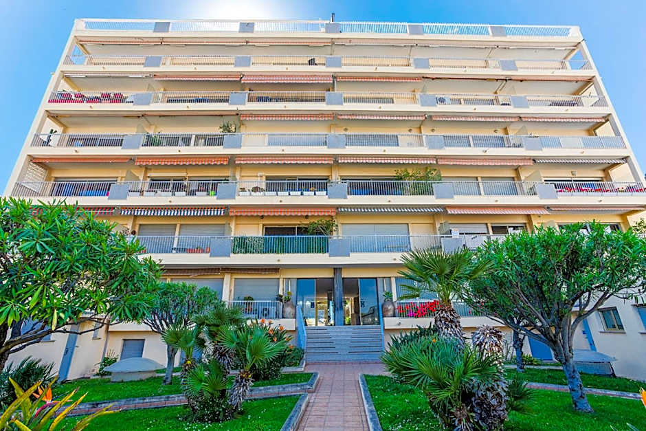 BEAULIEU MARINA AP4279 By Riviera Holiday Homes