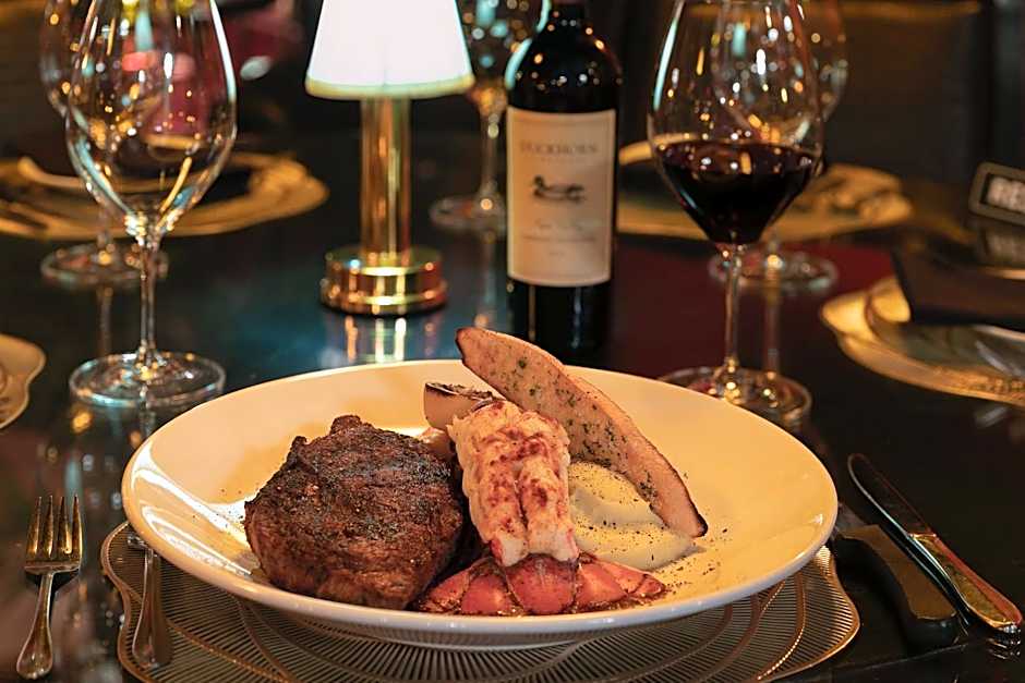 Best Western Plus Columbia River Hotel