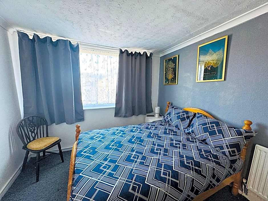 Lynalan – Blackpool