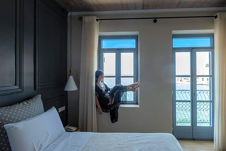 Elia Zampeliou Hotel