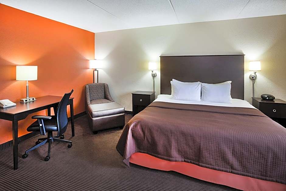 AmericInn by Wyndham Plover Stevens Point
