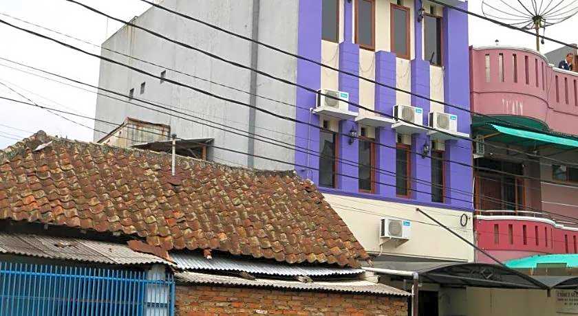 Unique Guesthouse 1 Pasar Baru