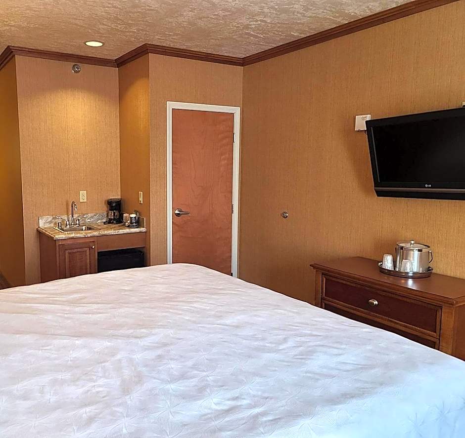 Mineral Palace Hotel & Gaming