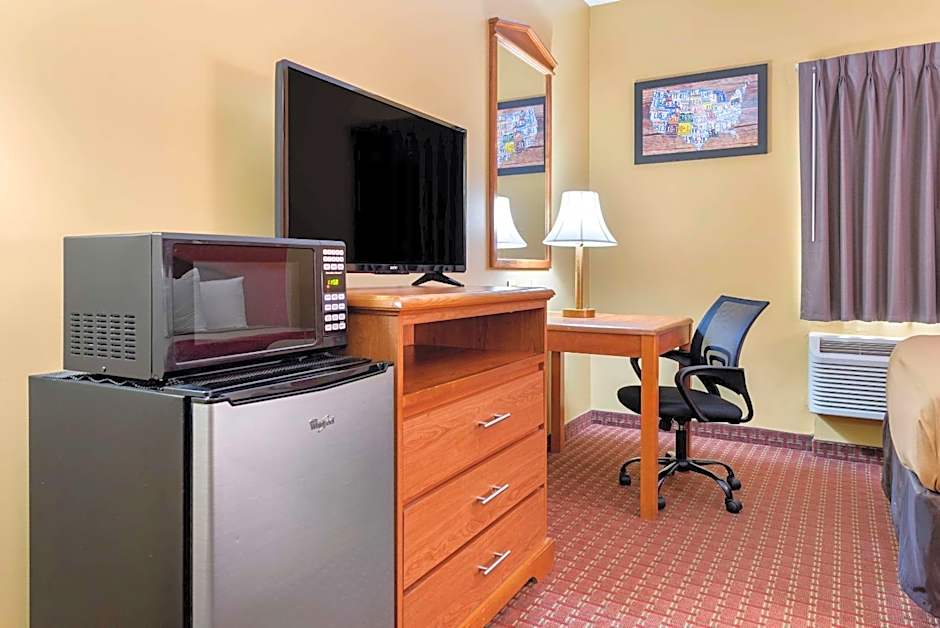 Econo Lodge Louisville Airport