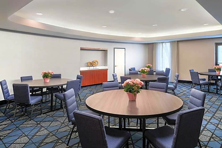 Courtyard by Marriott Providence Lincoln