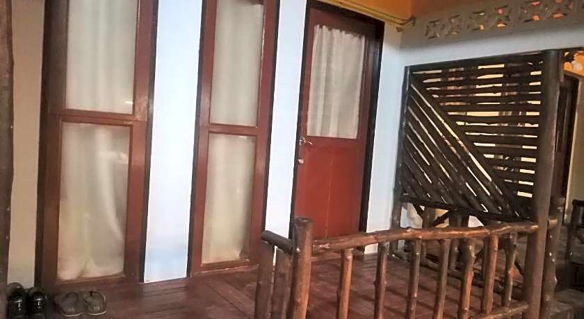 Mookboonchu Guest House, Kohmook, Trang