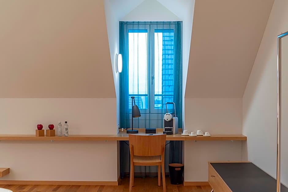 CASPAR Swiss Quality Hotel