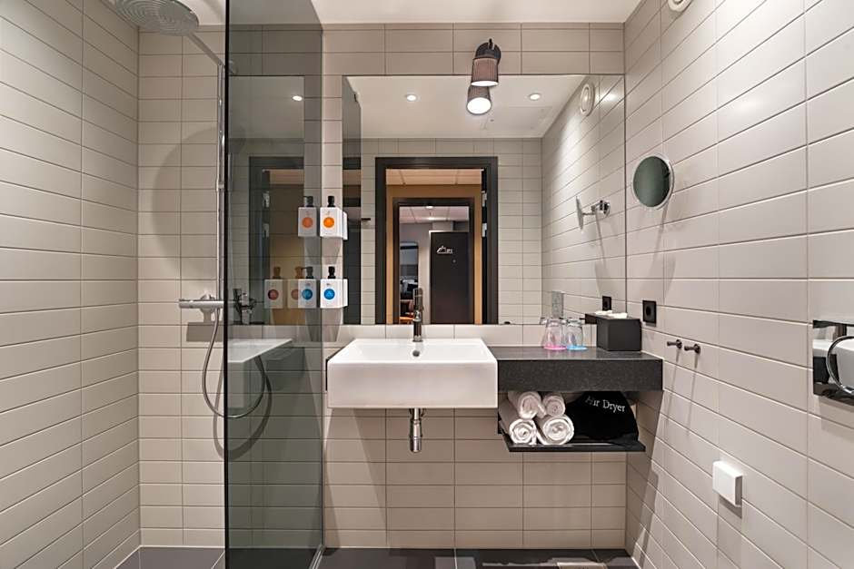 Quality Hotel River Station