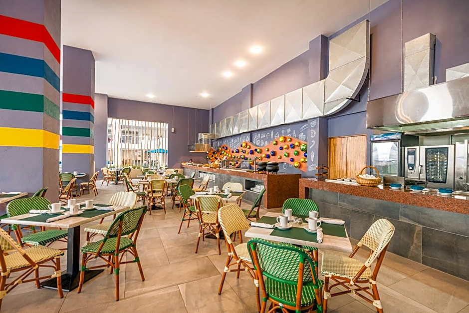 Decameron La Marina Guayabitos, Ramada All-Inclusive Resort