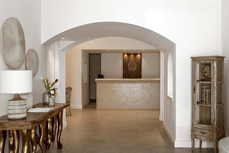 Aqua Luxury Suites Santorini