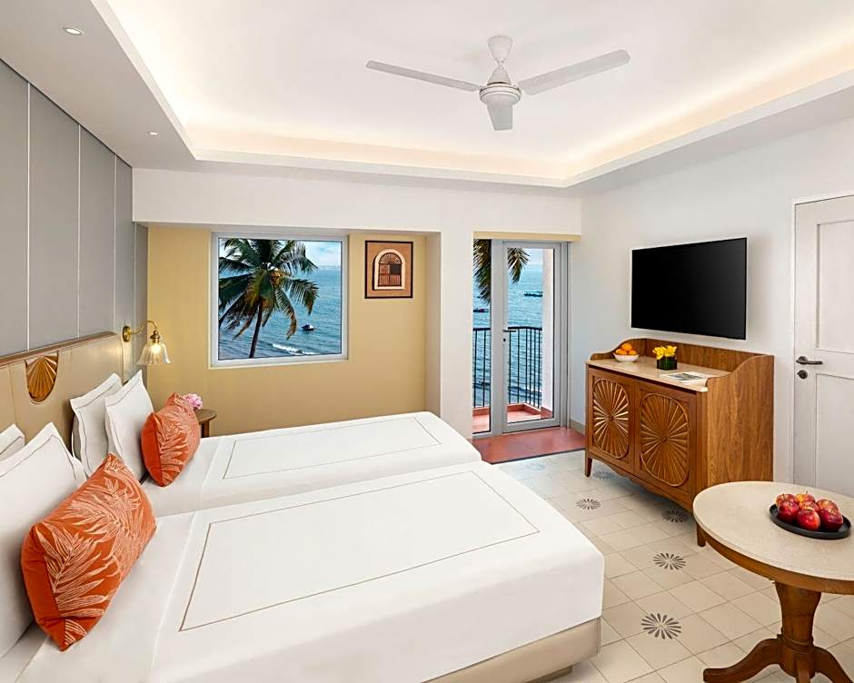 Photo 1 of 15 of Premium 1 Twin Bed, Sea View