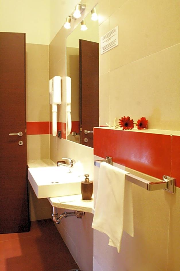 San Max Hotel