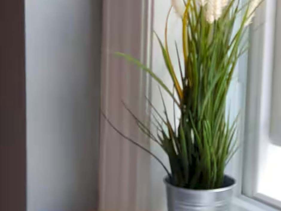 Darwin Stays - Service Accommodation in Newcastle under Lyme City Centre