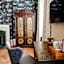 The Black Lion Pub & Boutique Guesthouse