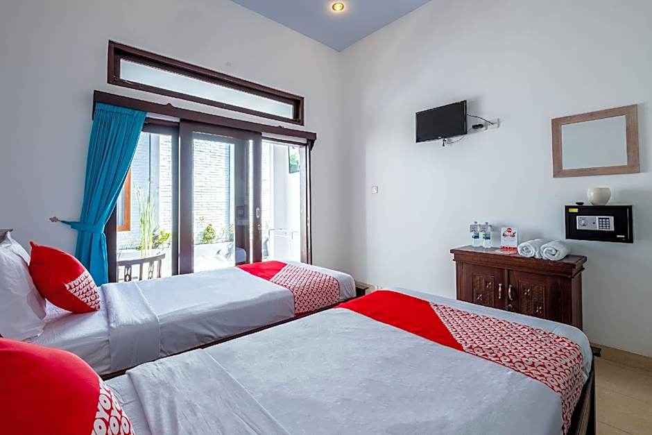 OYO 915 Villa Sari